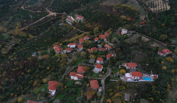 Οικισμός Γραμματικιάνοι. Φωτογραφία: ©Βασίλης Συκάς, για τον Δήμο Κύμης-Αλιβερίου