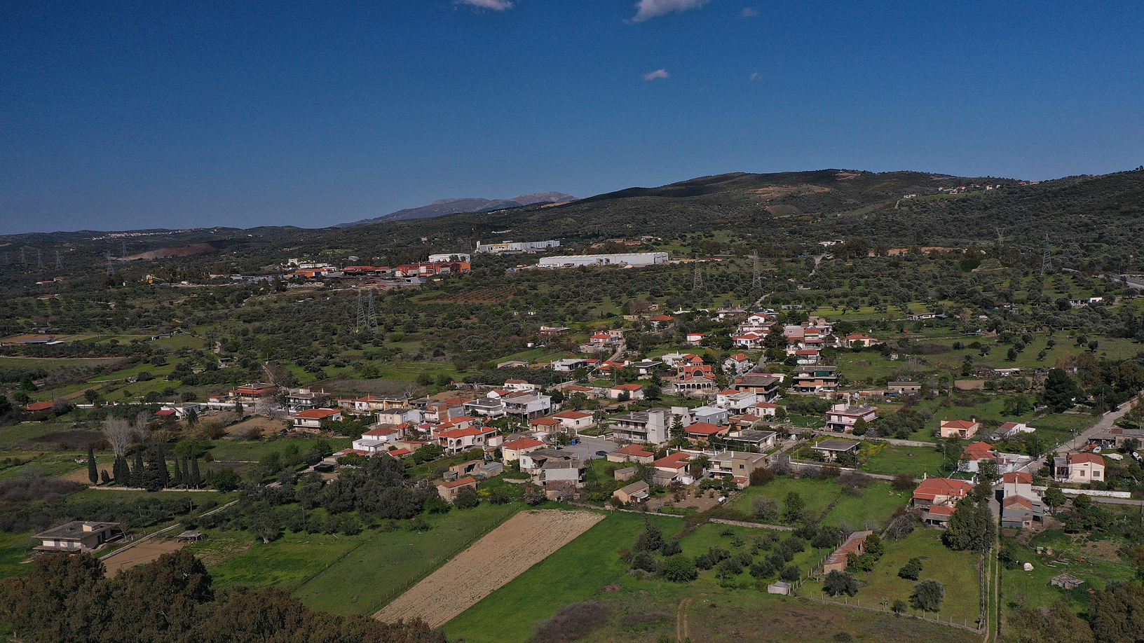 Χωριό Μηλάκι. Φωτογραφία: ©Βασίλης Συκάς, για τον Δήμο Κύμης-Αλιβερίου