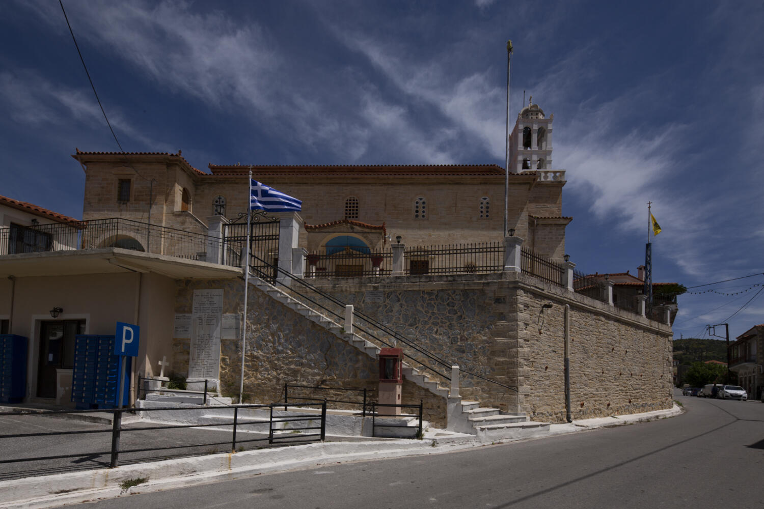 Εκκλησία Ευαγγελίστριας, χωριό Καλημεριάνοι. Φωτογραφία: ©Βασίλης Συκάς, για τον Δήμο Κύμης-Αλιβερίου