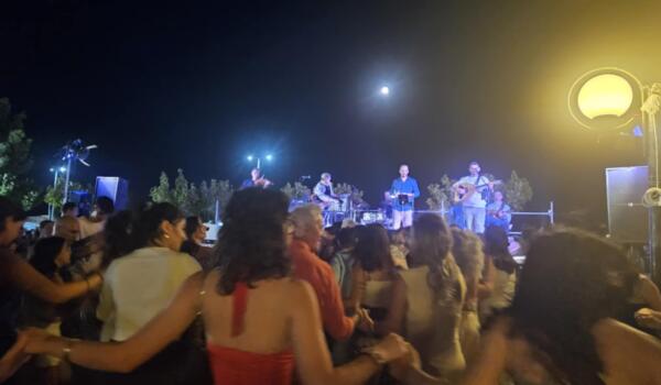 36f77497-3016-487e-b675-1db811ff4deb